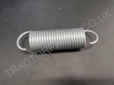 SPRING INNER LOWER LINK SWAY FROM 1985 ONWARDS 140MM LONG FOR CASE INTERNATIONAL3210 3220 3230 4210 4220 4230 4240 385 485 585 685 785 885 985 395 495 595 695 795 895 995 CX50 CX60 CX70 CX80 CX90 CX100 CX McCORMICK 1332053C2