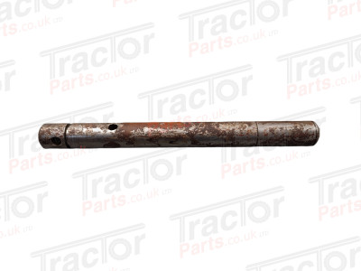 Gear Sector Shaft With Forward Reverse Shuttle Transmission # L Cab Only # For Case International 484 584 684 784 884 385 485 585 685 785 885 985 395 495 595 695 795 895 995 # New Old Stock # 