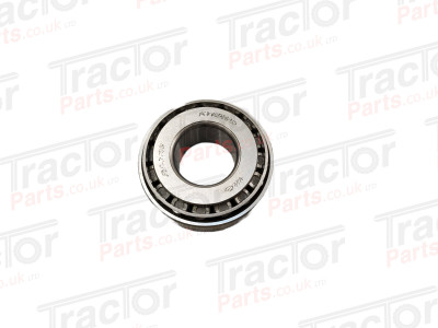 4WD MFD Steering Swivel Bearing ZF Axle Type APL1351 APL1552 APL345 APL350 John Deere Fendt New Holland 57.2mm OD For Case International 955 1055 955XL 1055XL 856XL 956XL 1056XL 385 485 585 685 785 885 985 3147241R1