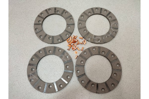 BRAKE LINING KIT 5.5 INCH 4PC KIT WITH RIVETS DOES ONE SIDE FOR INTERNATIONAL B250 B275 356528R91