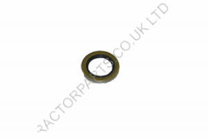 PTO shaft seal 74 84 85 95 32 42 CX Series Fits 3 Bolt Housing 385766R91 For Case International